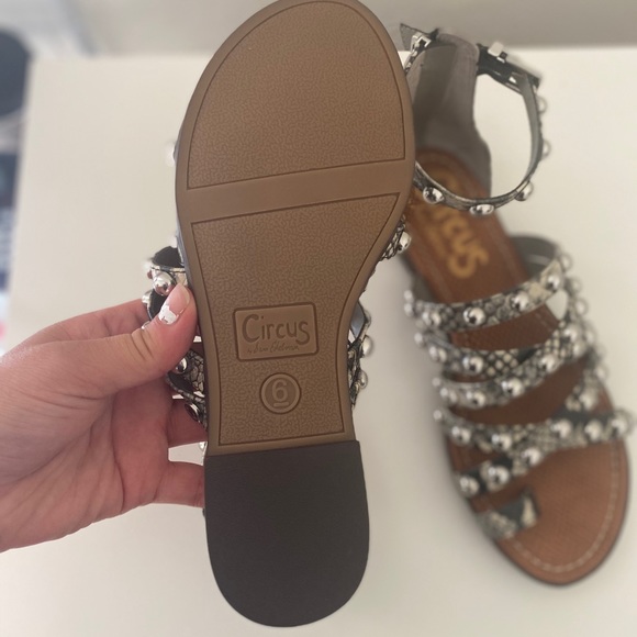 Same Edelman python stud print straps sandals - Picture 2 of 2